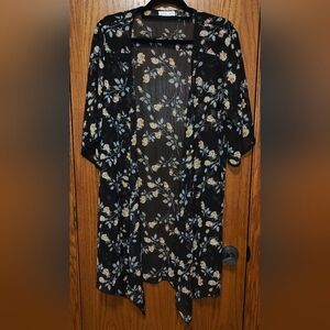 Women's Emory Park Black Floral Sheer Kimono Tunic, Size M